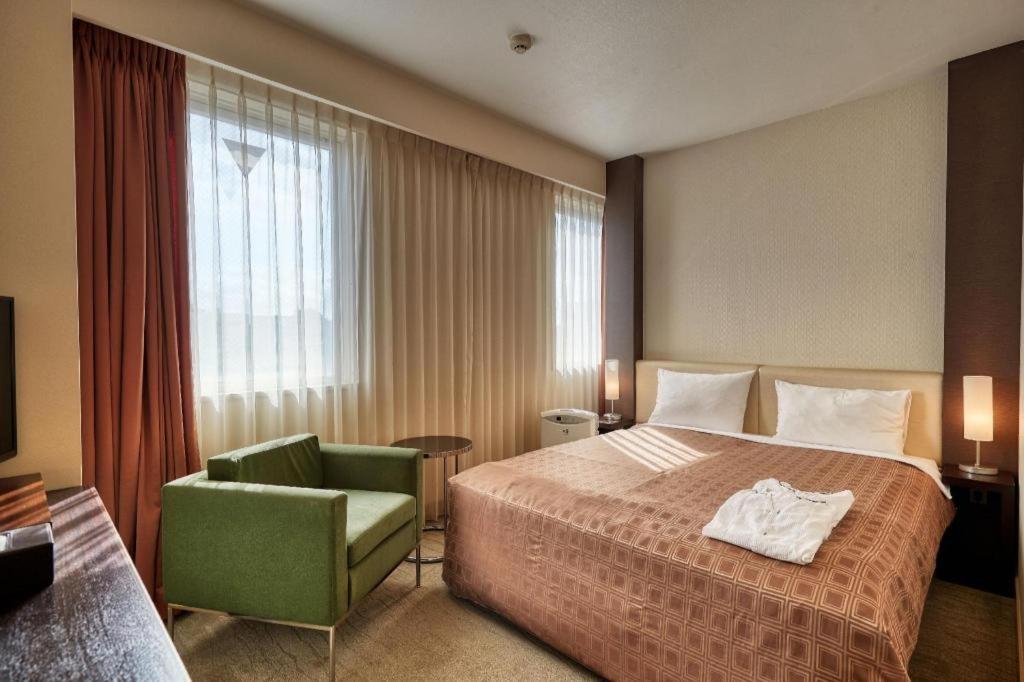 Hotel Yuquesta Asahibashi Naha Esterno foto