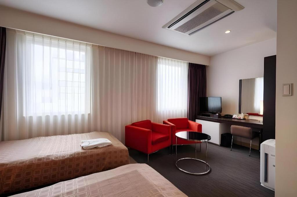 Hotel Yuquesta Asahibashi Naha Esterno foto
