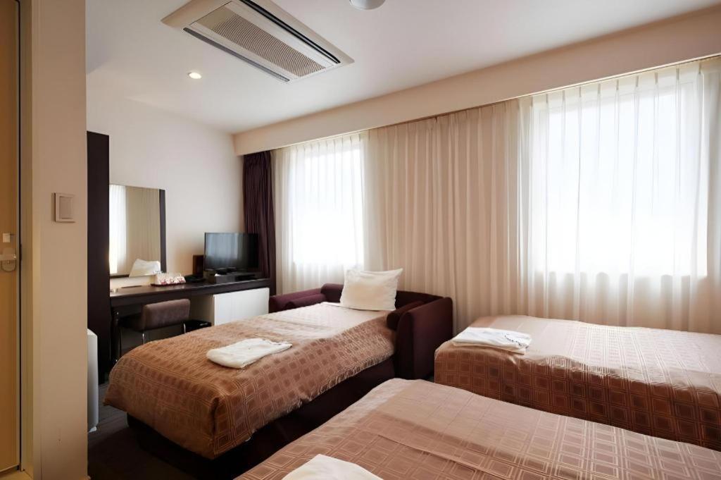 Hotel Yuquesta Asahibashi Naha Esterno foto